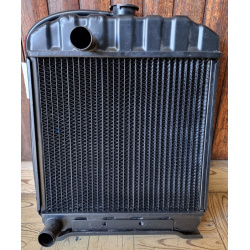 Radiador de Água Para Tractor Kubota L235/ L245/ L275/ L2050/ L2500