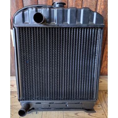 Radiador de Água Para Tractor Kubota L235/ L245/ L275/ L2050/ L2500