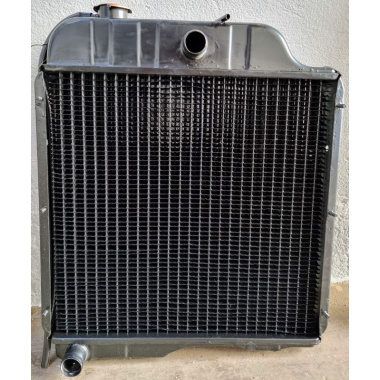 Radiador de Água Para Tractor Zetor das Séries 3/ 4/ 5/ 6/ 7