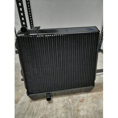 Radiador Toyota Hilux II LN55 2.2D 83-84 | COBRE