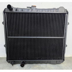 Radiador Toyota Hilux II LN56 2.4D 83-88 | COBRE